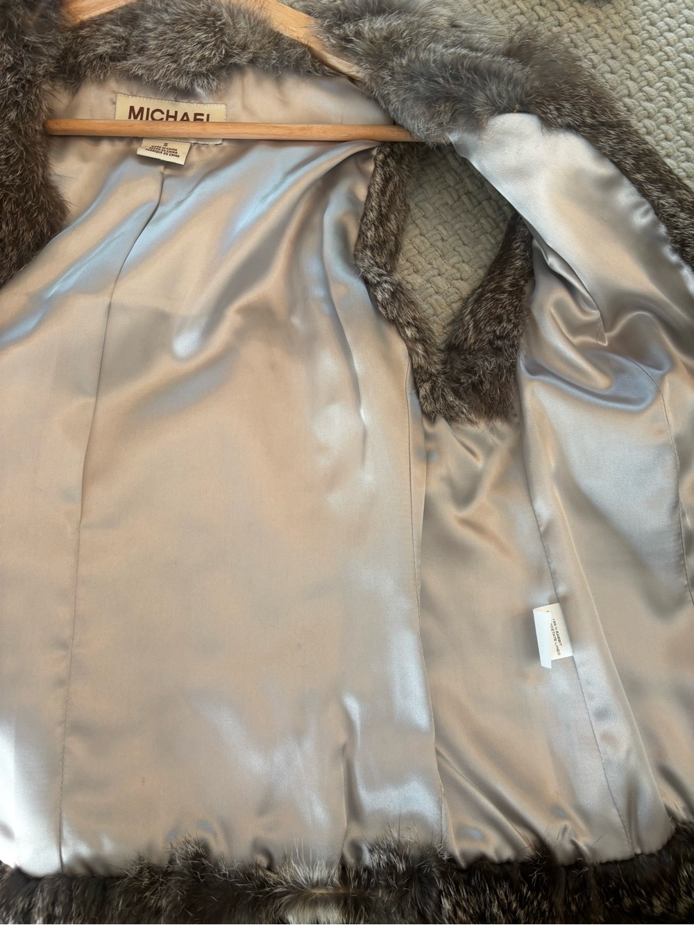 Michael Michael Kors Genuine Rabbit Fur Vest – Silver Grey & Sand Blend – Small - Picture 5 of 10